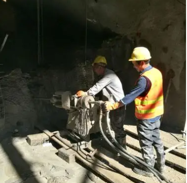 任城水下抗分散灌浆料特点 水下不分散注浆料介绍